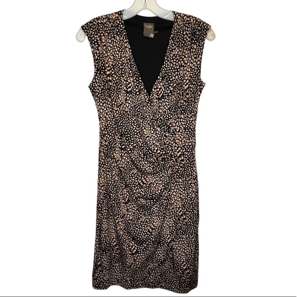 Taylor Dress - Picture 1 of 7